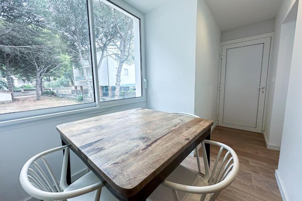 Can Romy Appartement T2F A 20M De La Plage De Cala Montgo L' Escala Luaran gambar