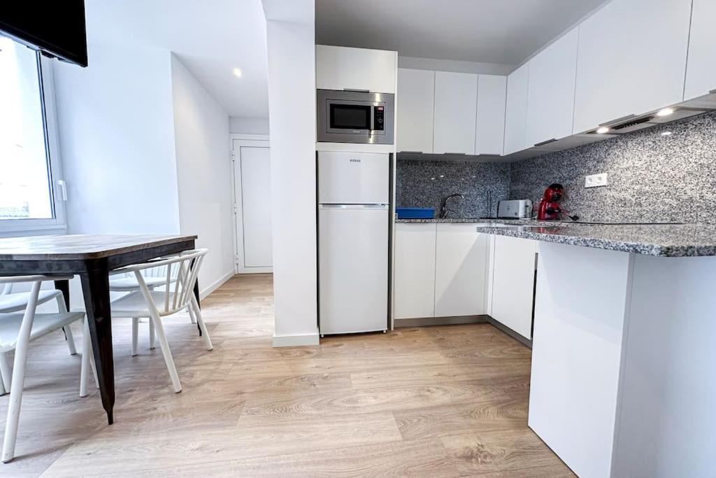 Can Romy Appartement T2F A 20M De La Plage De Cala Montgo L' Escala Luaran gambar
